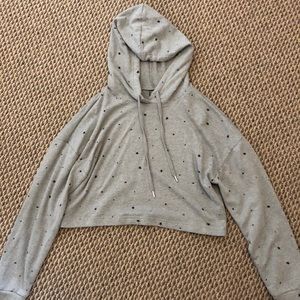 Cropped star sweatshirt